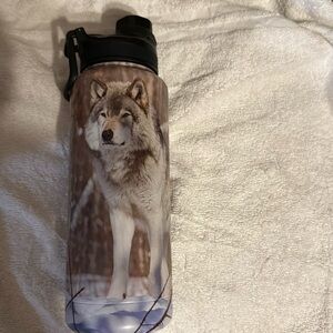 Wolf stainless steel bottle